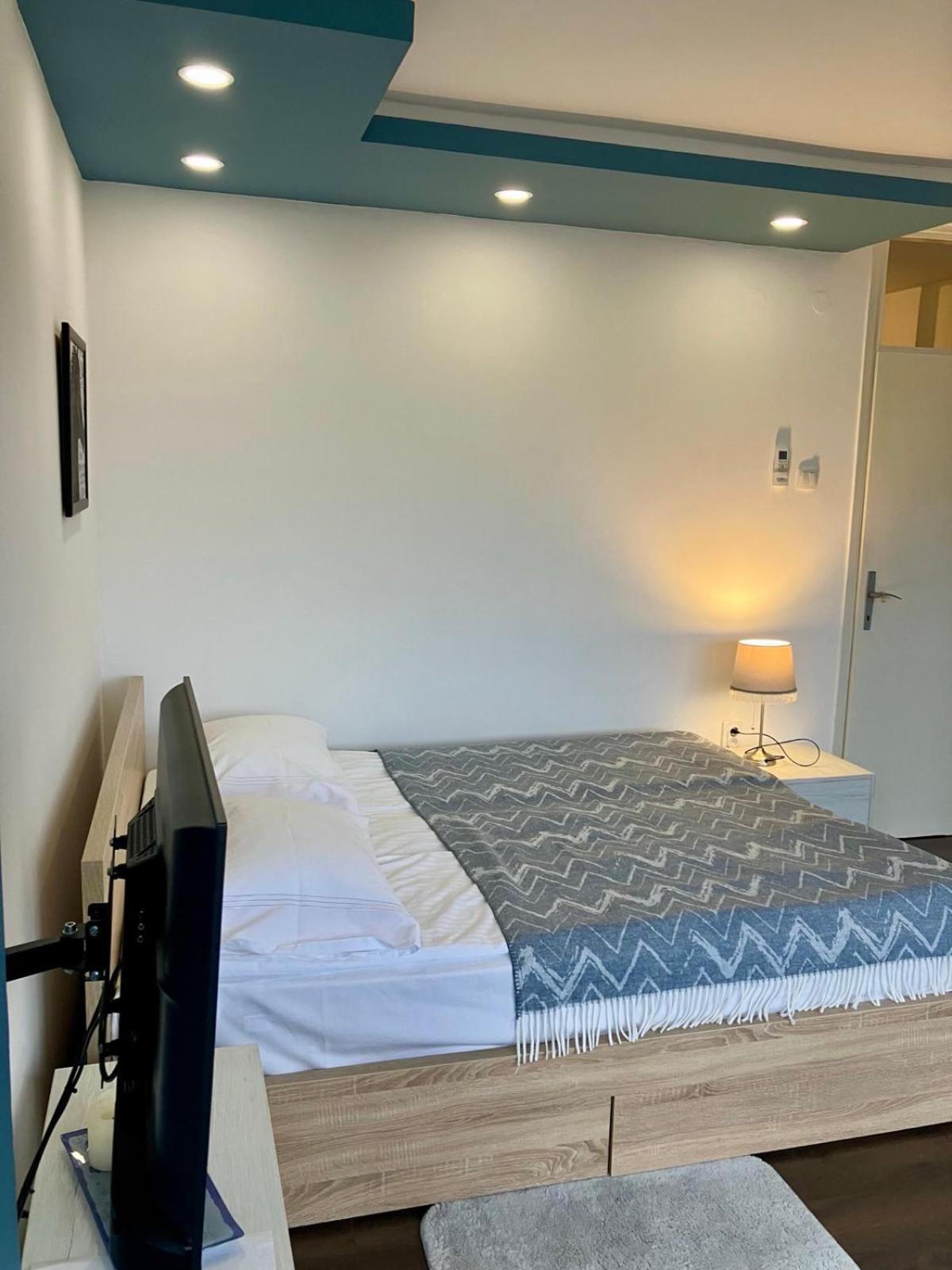 Blue Moon Apartment Novi Sad Luaran gambar